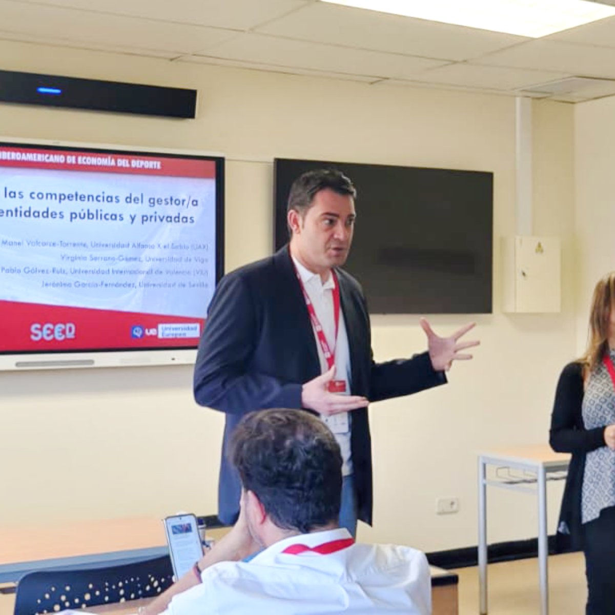 Durante los días del Congreso Iberoamericano de Economía del Deporte, las sesiones en las que se presentan los trabajos aprobados por el Comité Científico son parte fundamental del Programa #cied14madrid. Aquí algunos ejemplos de <a href="/EsportsDiba/">Esports Diputació de Barcelona</a> <a href="/manelvalcarce/">Manel Valcarce</a> <a href="/cano_coyle/">Liam Cano Coyle</a>