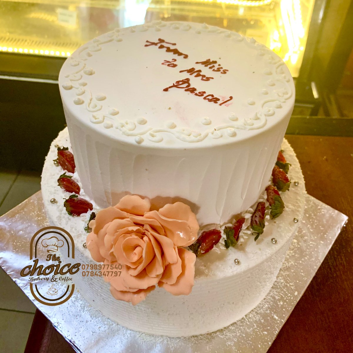 thechoicebakery's tweet photo. Filled cakes from us🥰😋 muburyo bwiza knd bwihuse✅✈️

#OnlyUs
#TheChoiceToMake https://t.co/ShAzLi1SlQ