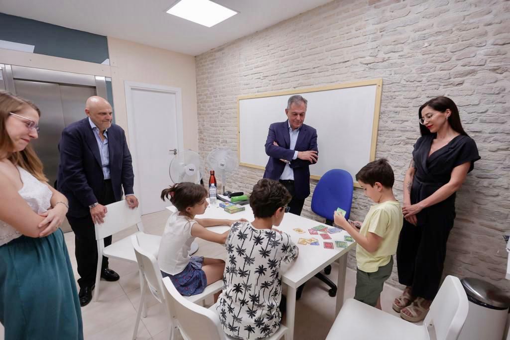 #OBRASOCIAL | Se abren nuevas plazas en el Centro de Apoyo infantil #EsperanzaDeTriana
          
El Centro de apoyo Infantil Esperanza de Triana ha continuado trabajando para que las familias que acuden, encuentren respuesta a una afección como el TDAH que afecta a millones de