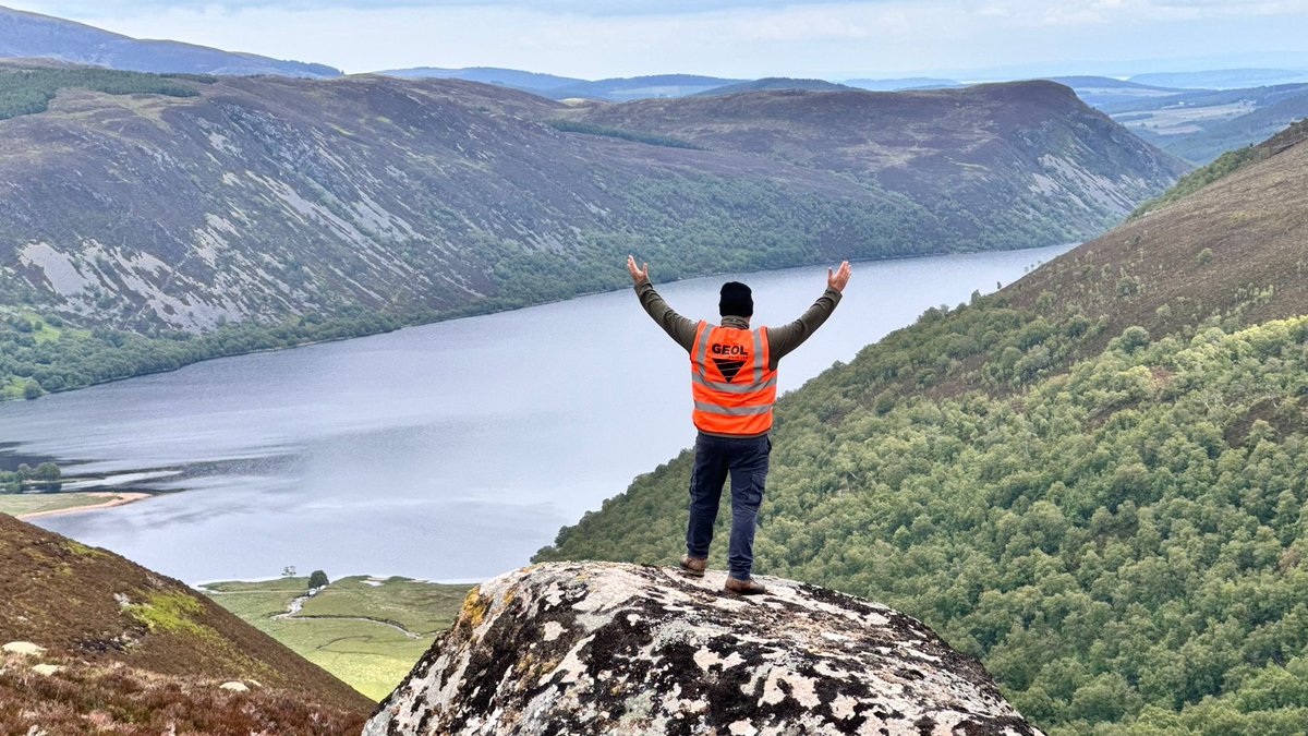 That feeling you get when you realise it’s Friday and the weekend is almost upon us and the UEFA European Football Championship (Euro 2024) is starting today🙆‍♂️⚽️🏆

Have a good 1 folks⚽️

#weekendmood #friday #geolconsultants #footballfans #uefa #uefaeuros #uefaeuros2024 #geology