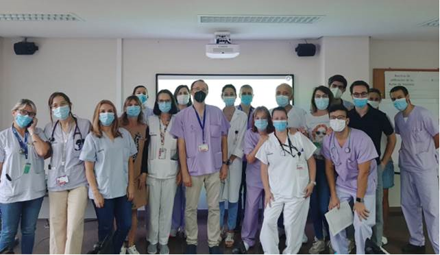 Os presentamos el Proyecto #NUTRIFAG que evalúa el riesgo de #desnutrición y de #disfagia en personas mayores de 65 años hospitalizadas.
Se incluyen 9 hospitales públicos de 7 Comunidades Autónomas. Equipo formado por 70 investigadoras👥
👉Más información: nutrifag.isabial.es