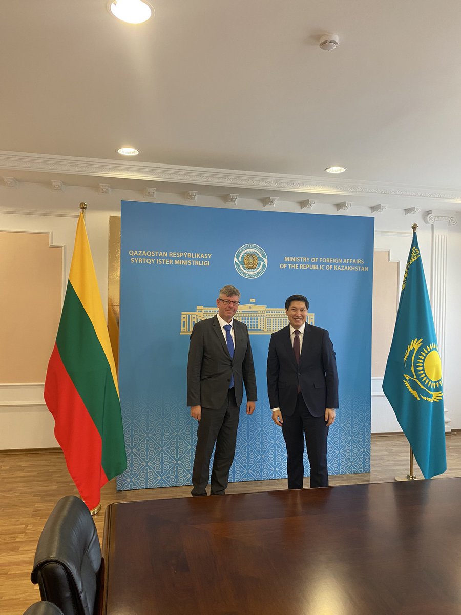 Consultations between 🇱🇹🤝🇰🇿 Directors of political analysis and strategic planning departments, Mr. Marius Janukonis and Mr. Anuarbek Serikovich Axmetov took place. 
H. E. Deputy Minister of Foreign Affairs of 🇰🇿, Roman Vassilenko appreciated the ongoing dialogue and cooperation