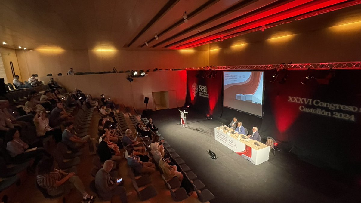 Aromerosecin's tweet photo. Insuficiencia cardiaca y riesgo vascular.
Debate a tres bandas: Dr. Juan Cosín
Dr. Julio Nuñez @vic_pallares https://t.co/BXaxuIIxsO
