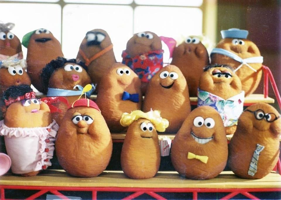 McNuggetBuds's tweet photo. We don't have any photos together with @FryKids_Crypto but that doesn't mean we're not good friends 🥹
Our popularity, especially in the 80s, has united us for life! Even though we are small, everyone loves us 😎 https://t.co/kJ5w1GA4L2