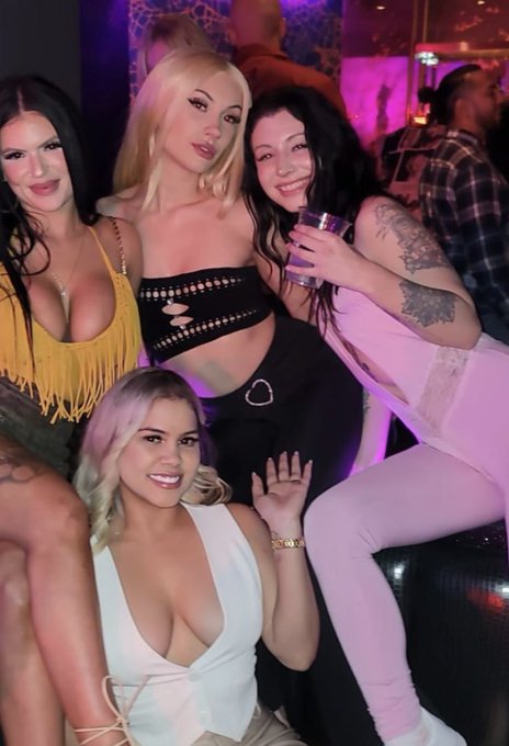 Happy birthday @ravenlaneXX 💟  I still have no idea what to say cuz you deserve so much love 🥹 I&rsquo;m so<a class="tags" target="_blank" title="On Twitter" href="/?out=eyJ0eXAiOiJKV1QiLCJhbGciOiJIUzUxMiJ9.eyJpYXQiOjE3MjA5NjY3OTYsImlzcyI6InR3cG9ybnN0YXJzLmNvbSIsIm5iZiI6MTcyMDk2Njc5NiwiZXhwIjoxNzUyNTAyNzk2LCJyZWRpcmVjdF91cmwiOiJodHRwczovL3R3aXR0ZXIuY29tL3JhdmVubGFuZVhYIn0.ou2OsbBT2zfDjqdU0F0dQPustqKARX5pRIAGnrxx8OfAlqrCTbG6JV05z2lPMJBekYH6ez1AweETAwYX4u_-_g">@ravenlaneXX</a><a href="/tag/pantyhose"class="tags"><span>#pantyhose</span></a>