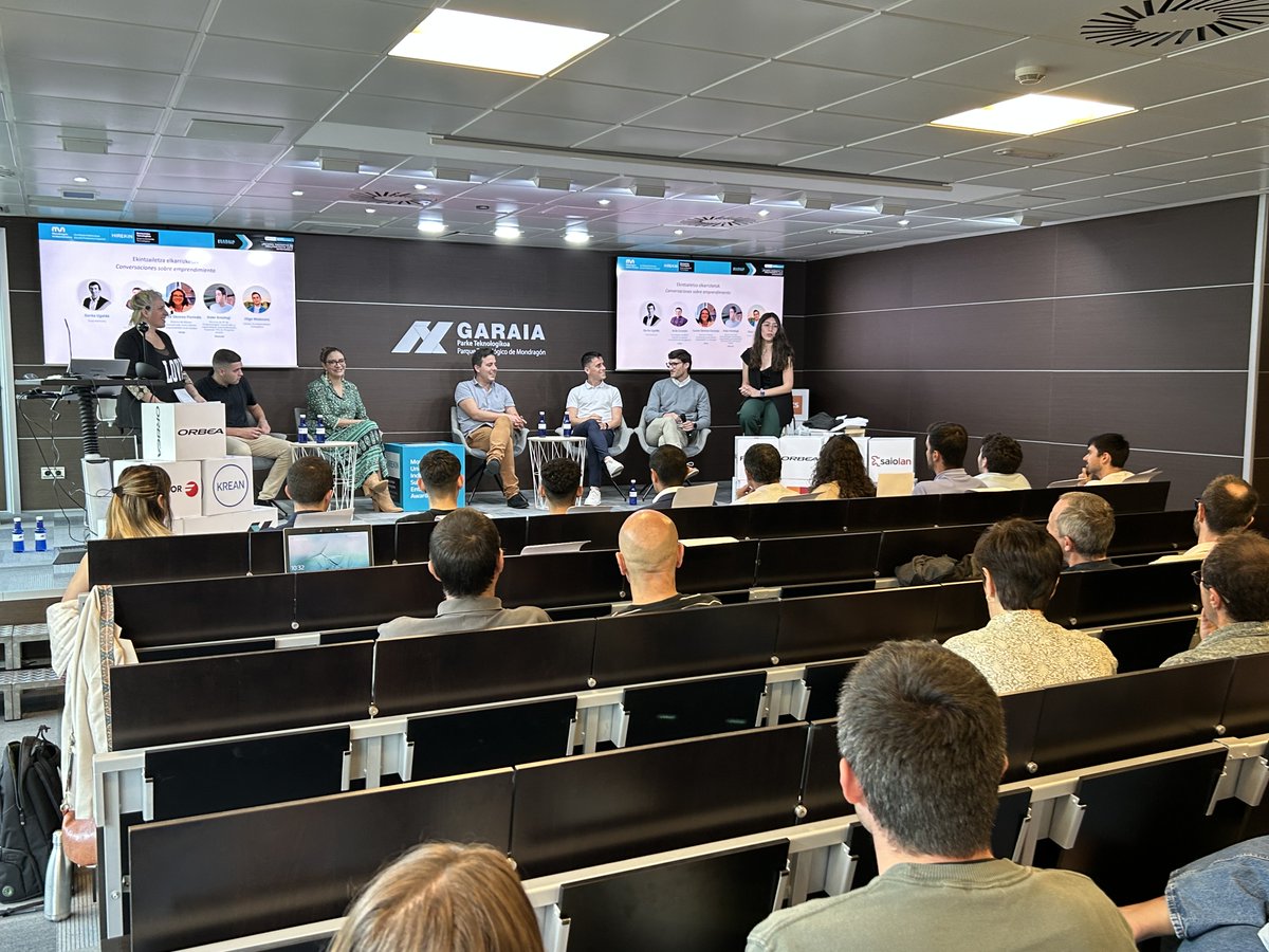 MU_gep's tweet image. .@EasoVentures|eko Gorka Ugalderen hitzaldiaren ondoren, ekintzailetzari buruzko mahai-inguruaren txanda.

#ISEsariak #ekintzailetza #LearningFromAction