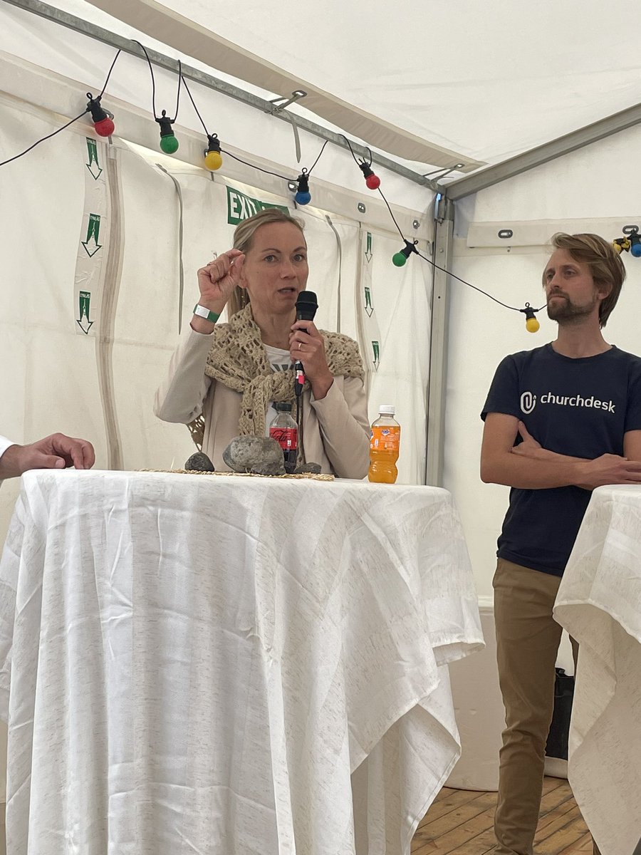 #fmdk Hvordan kan den offentlige sektor bedre arbejde sammen med iværksættere om at forme fremtidens digitale løsninger? G4