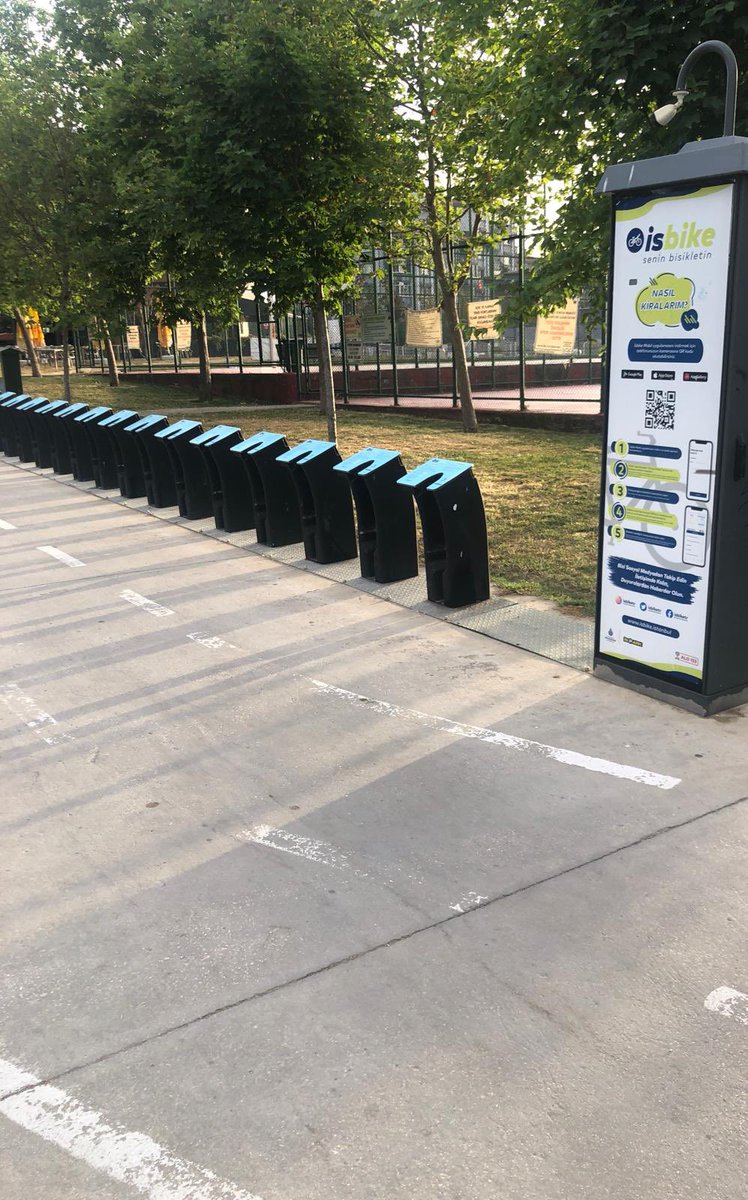 mervelcbk's tweet photo. Büyükçekmece Atatürk parkında kiralayacak bisiklet olmamasına rağmen kiralama ünitesi 7/24 çalışıyor boşa elektrik tüketiyor. Gereğinin yapılmasını rica ederim. @BuyukcekmeceBld @drhasanakgun https://t.co/UvQZ9lXH5O