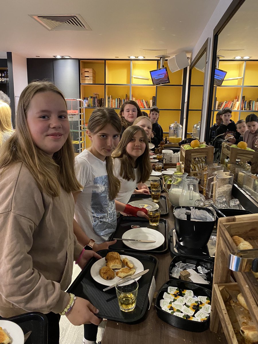 OWPSsharks tweet media