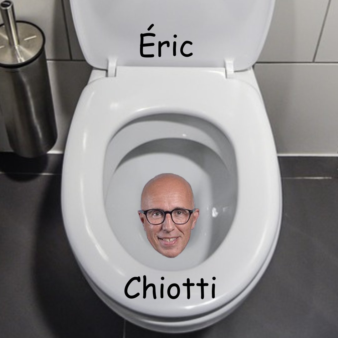 Tlecajon's tweet photo. Parce qu'Eric Ciotti le vaut bien.
#ericciotti https://t.co/imFkw3Gxfd