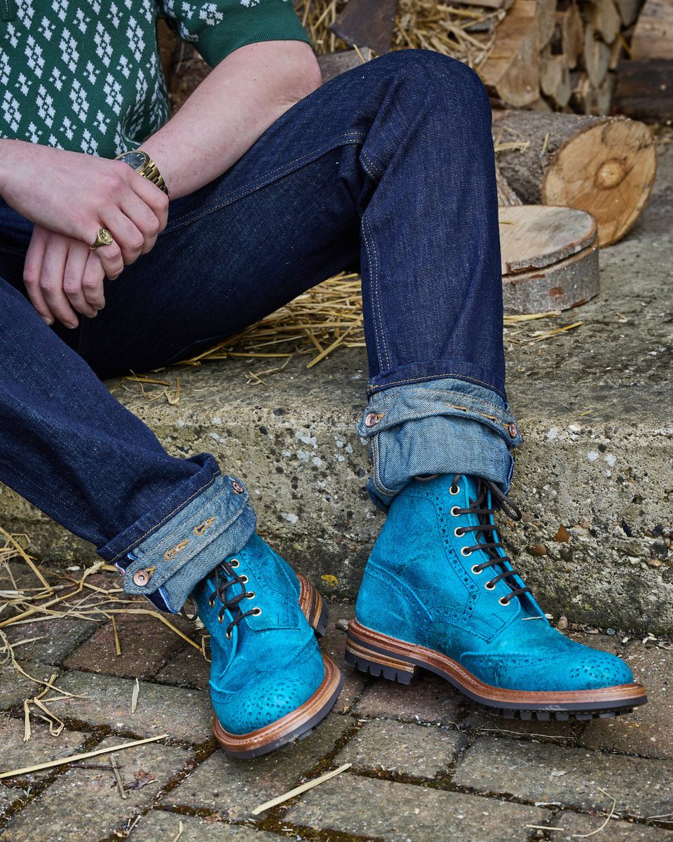 TrickersShoes's tweet photo. Enjoy going about the land with dry, comfortable, strong, durable boots. Built to last a lifetime and repairable thanks to our Goodyear welted construction, these boots will develop further character with age and wear, highlighting the unique journey you've taken them on.
#GYW https://t.co/Gq1zLPzdOA