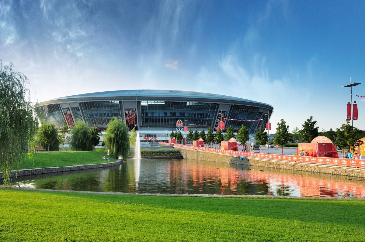 Olgacosse's tweet photo. Euros kicking off today reminded me how my home city Donetsk held euros in 2012 and now what’s left of that is a rotting stadium because russia only brings death. https://t.co/5RIDbHXlz2