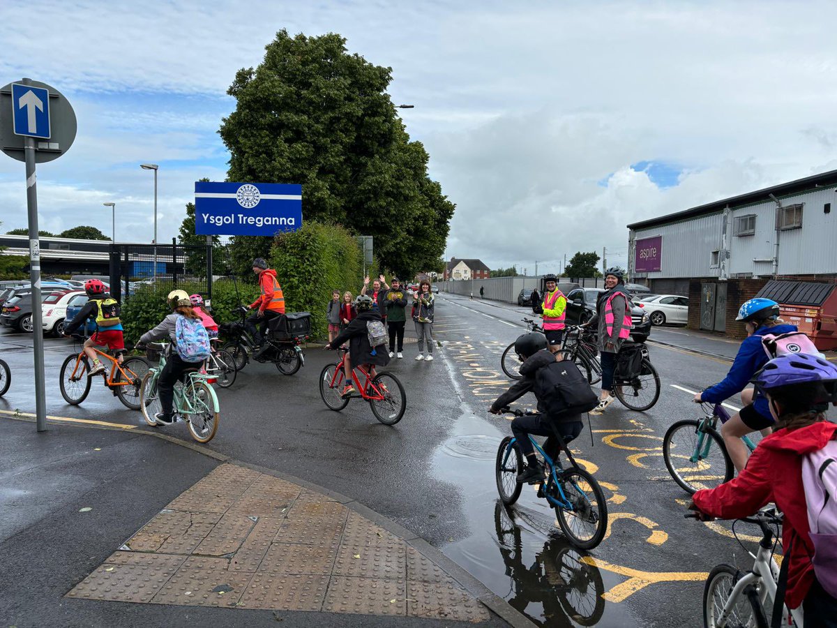 Ysgol Treganna tweet media
