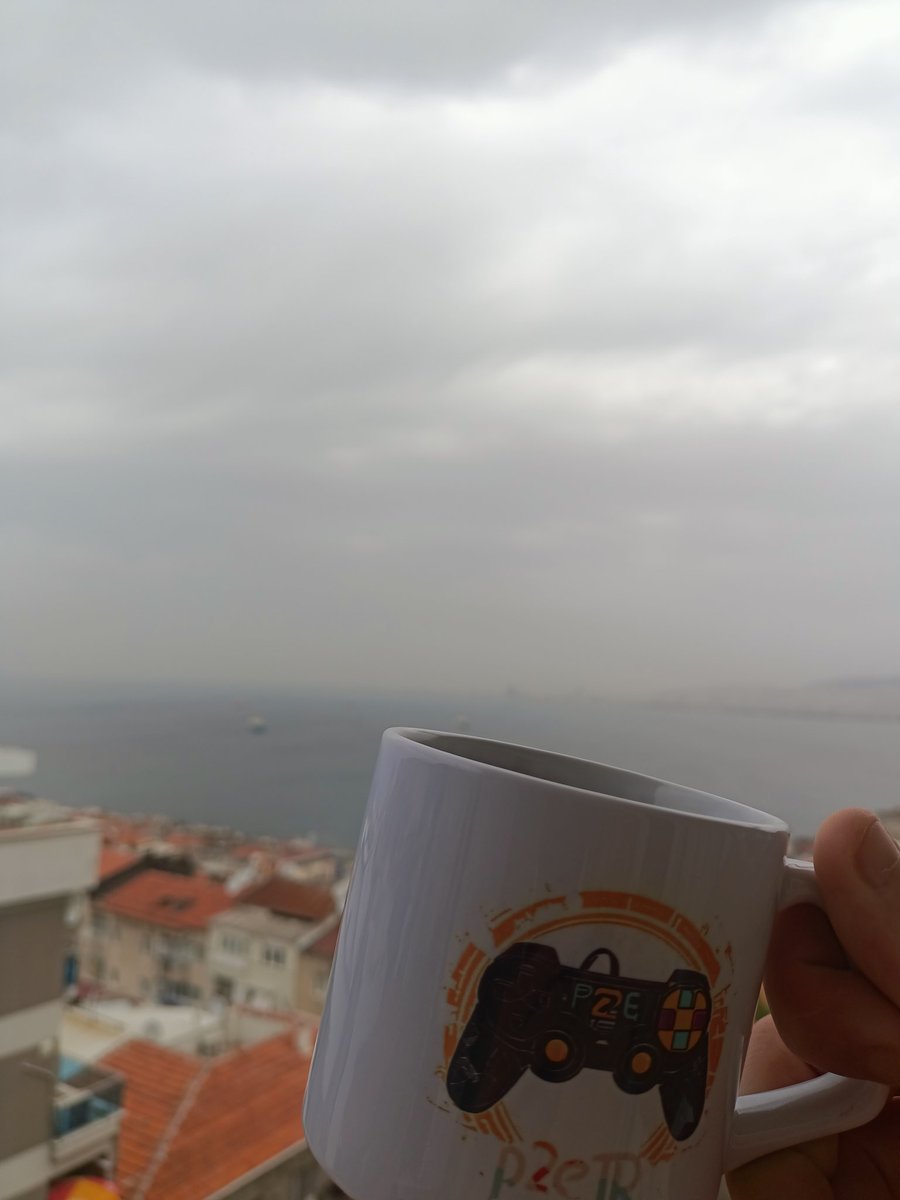 Güne buzlu kahve ile başlamak her zaman harika ama bazen de karpuzlu fuse tea sarıyor! 

Bunaltıcı sıcak hariç.. Bu güne puanımız kaç ? 

#GM #web3