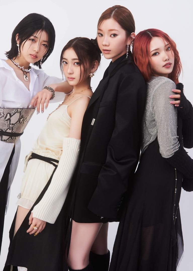 GQBbKfvbEAIHeHS?format=jpg&name=medium