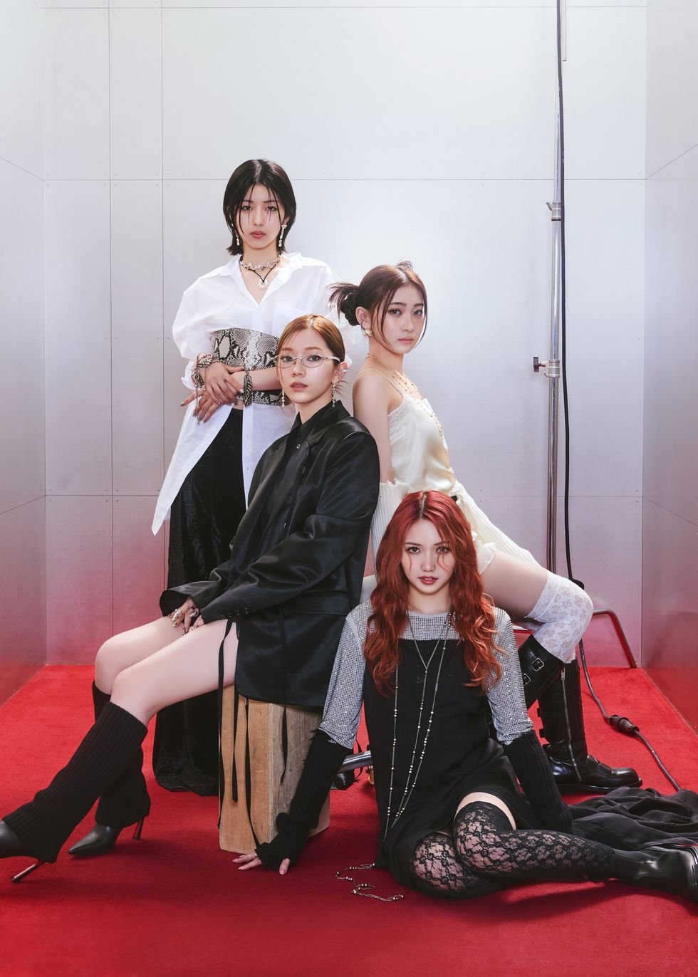 GQBbKfxbEAAHhH1?format=jpg&name=large