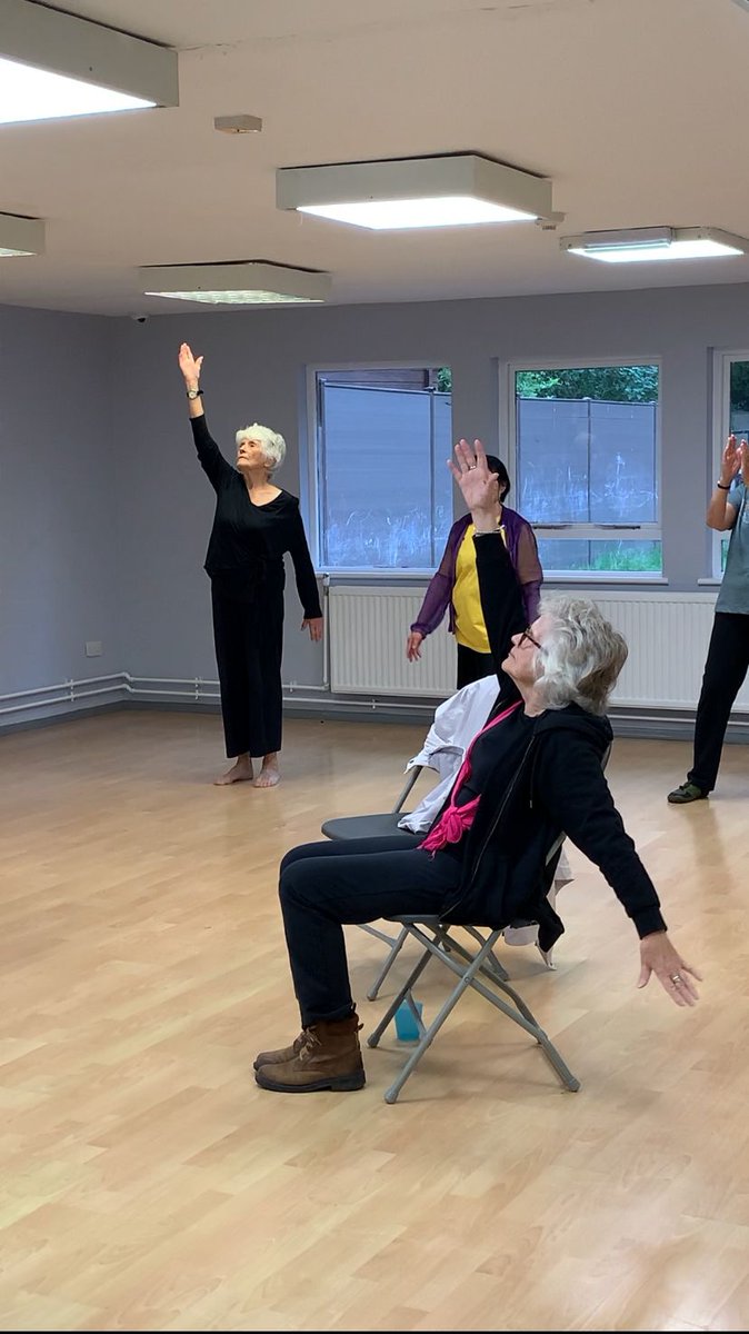 Improvising Generations is back! Thanks to a generous grant from <a href="/HertsCommunityF/">Hertfordshire Community Foundation</a>  😊

We kicked off with a fantastic workshop of mindfulness, colour exploration and improvisation on Sunday, led by dance artist Kasia Truefitt and photographer <a href="/Sam_Ivin/">Sam Ivin</a> 👏

#FundedByHCF