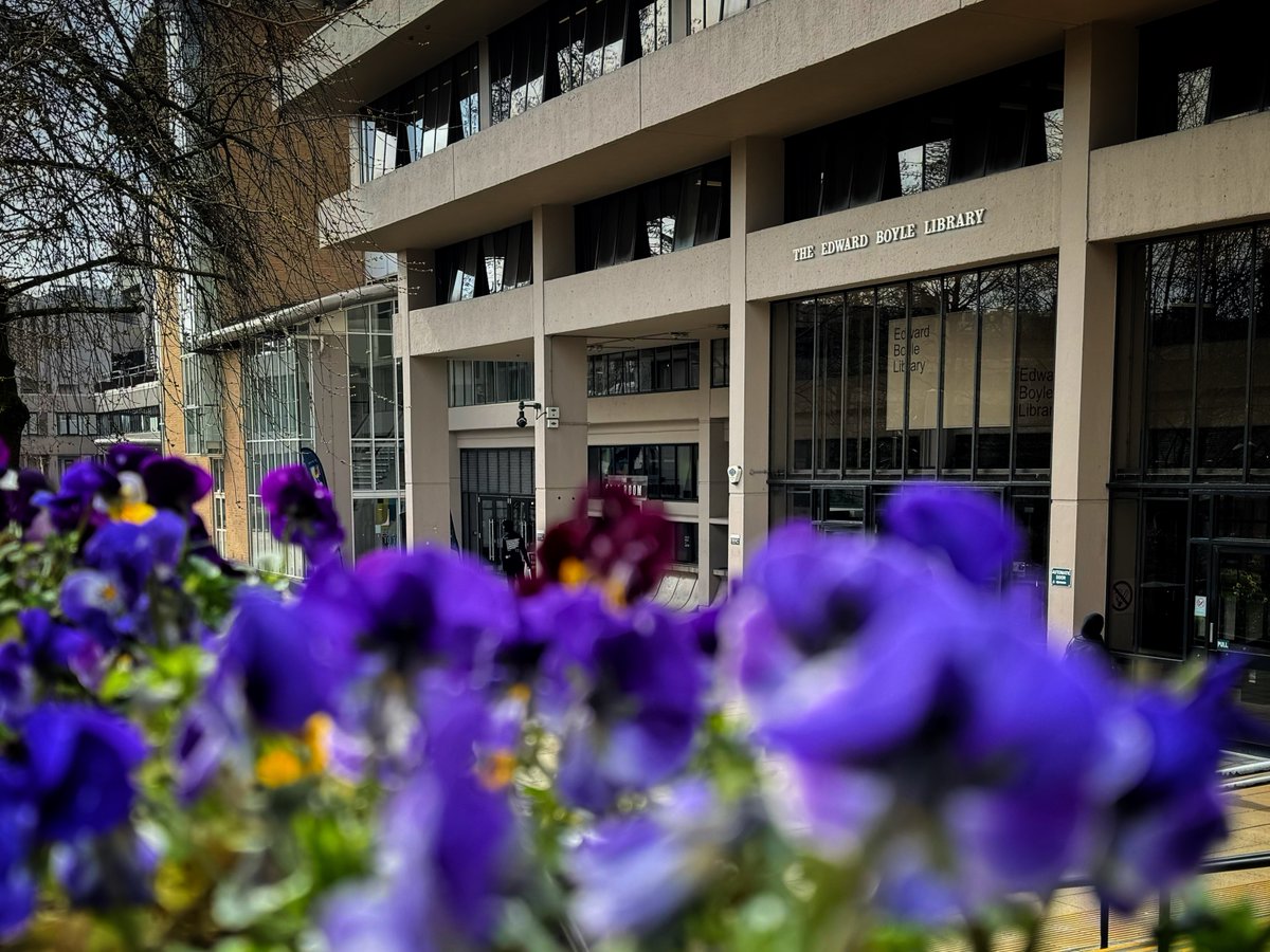 We are celebrating our beautiful campus for Nature Photography Day on Saturday 🐰 🌷 

From the wildlife to the blossoming flowers, our @UoLCampusDev Team work hard to make our vibrant campus enjoyable for all.

We want to see your favourite pictures of nature on campus ⬇️
