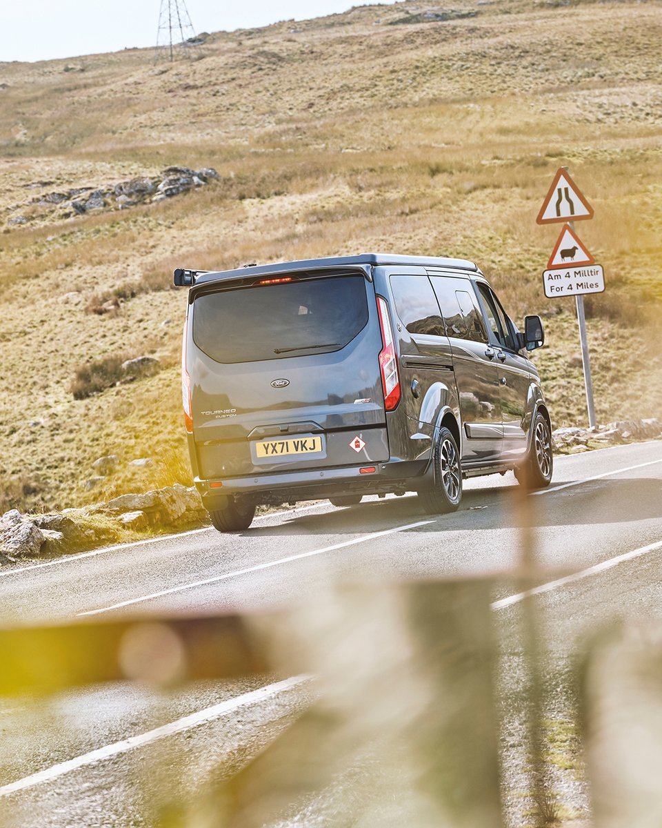 Much more than just a #campervan!

Whether you're whipping up quick snacks or hearty meals, the two burner gas hob, 42 litre drawer fridge, and external BBQ point

Visit our large motorhome dealership in #Chorley to see our range of Monzas, VW Campervans and #motorhomes.