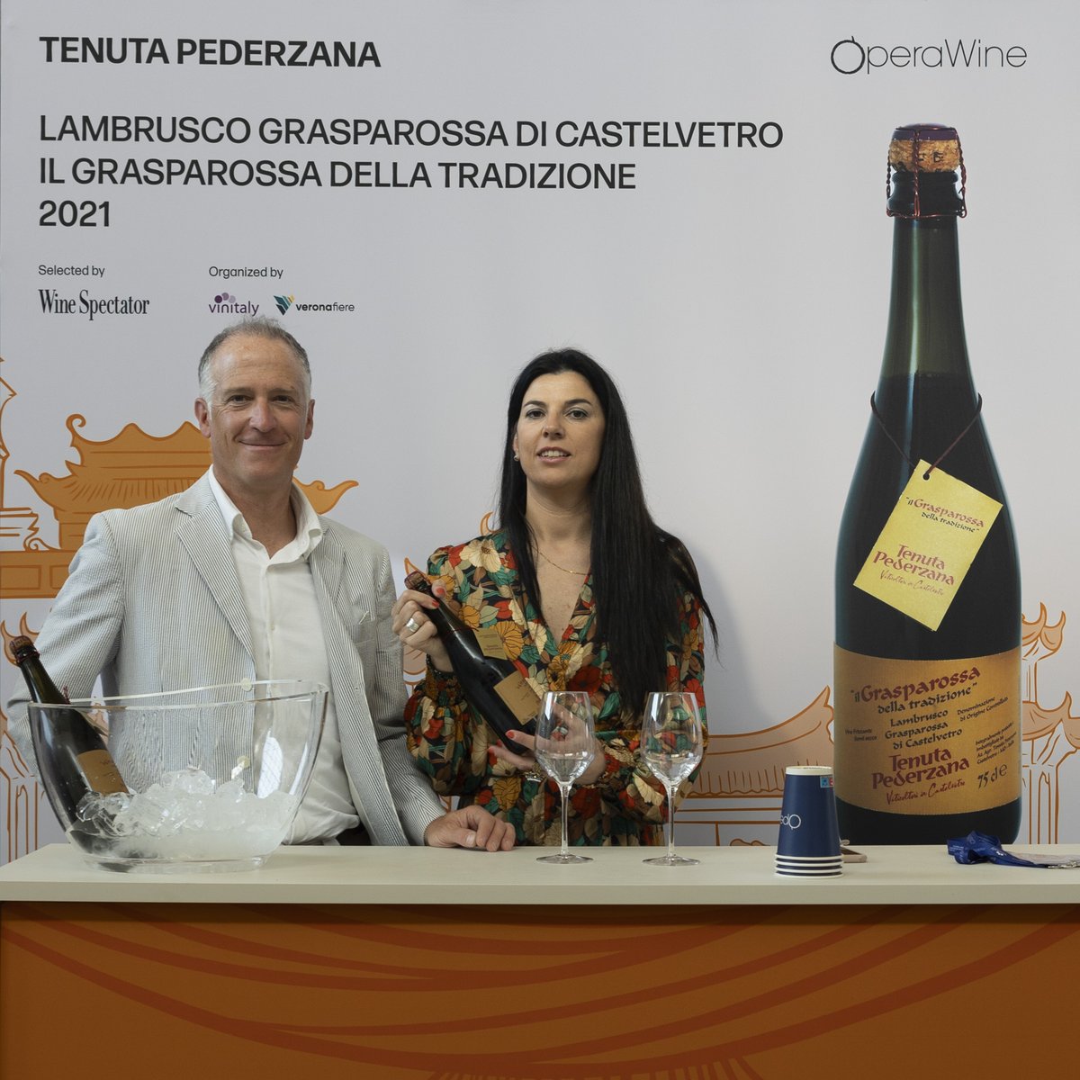 Here is the portrait of <a href="/TenutaPederzana/">Tenuta Pederzana</a>, one of the great Italian producers selected by Wine Spectator for #OperaWine2024. During this year's Grand Tasting, they shared with guests their Lambrusco Grasparossa di Castelvetro Il Grasparossa della Tradizione 2021. Congratulations!