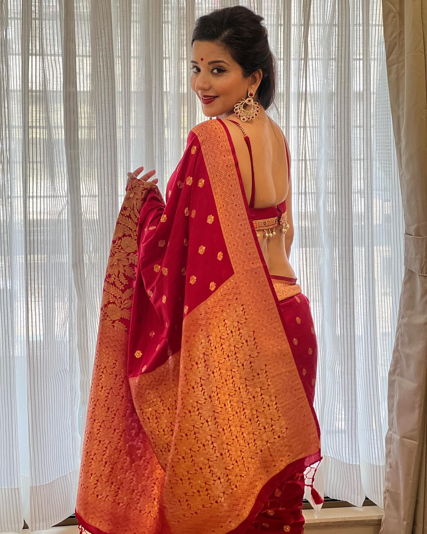 GQBcHeMaQAENMTy?format=jpg&name=large