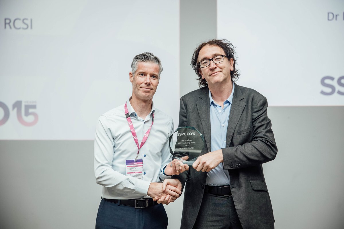 Congratulations Darren Griffith, <a href="/RCSI_Irl/">RCSI</a> <a href="/DGriffithGroup/">Griffith Group RCSI</a> who received the Director's Award for SSPC's Mentor of the Year 👏 

⬇sspc.ie/darren-griffit…

@scienceirel
#SSPCExpertise #collaborations