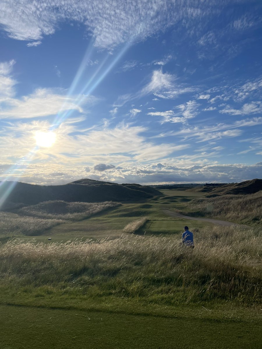 What a place this is! Smiles and tears on repeat after every shot! <a href="/IslandGolfClub/">The Island Golf Club</a>