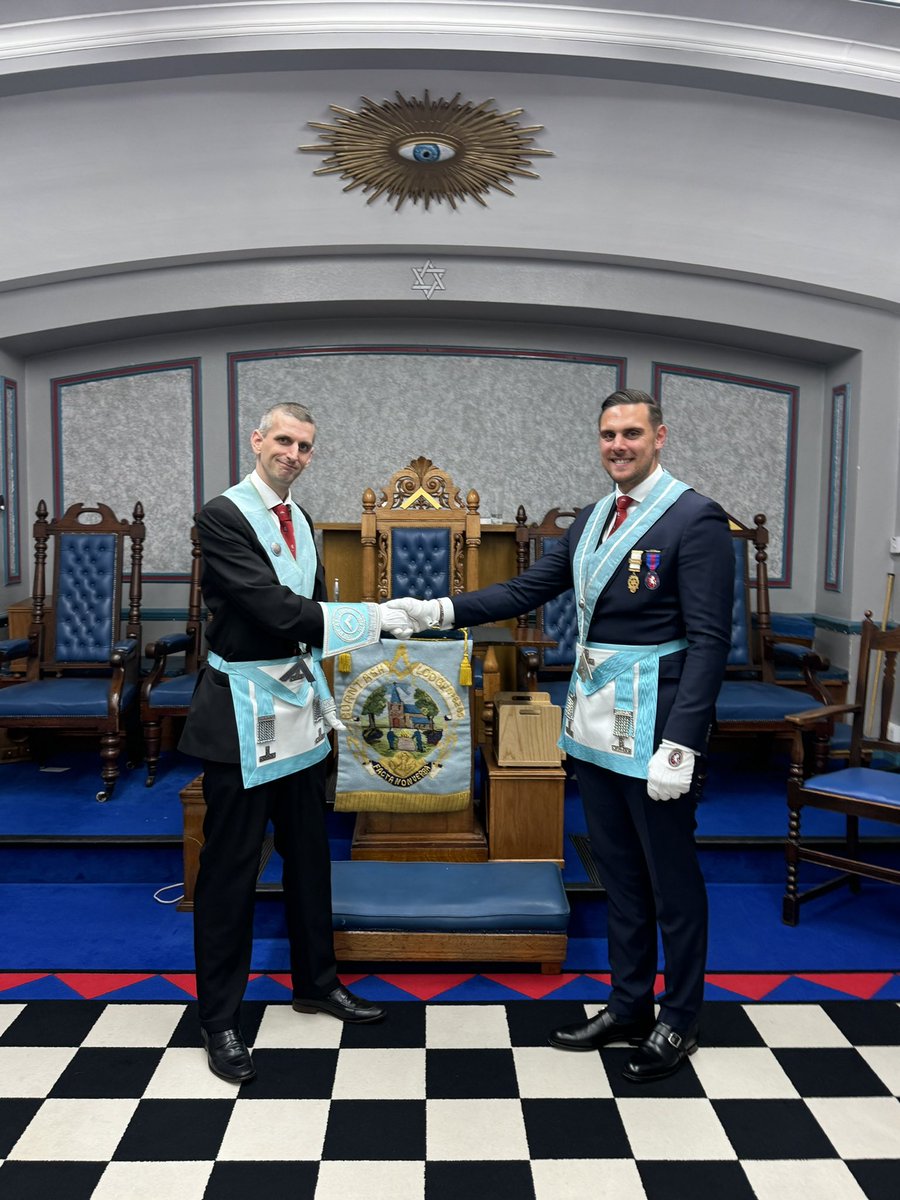 BurntAshLodge's tweet photo. Last night, over 70 brothers turned out to support W. Bro. Matthew Stevenson be installed as Master of Burnt Ash Lodge. The ceremony was performed impeccably by W. Bro. Michael Thomas, after which the brethren retired for a most festive of festive boards. #FactaNonVerba https://t.co/sxNoAn9LVB