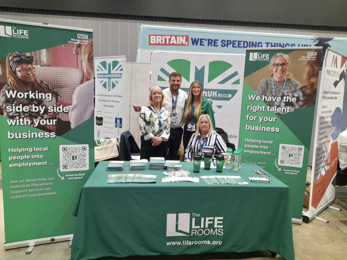 It’s so great to see our IPS service #Employment specialists at the #LCRE2024 @ShoutExpo showcasing their life changing work! 

A great opportunity to network with businesses, increasing our connections in #EmploymentSupport for local businesses💼

🔗 liferooms.org/support/IPS