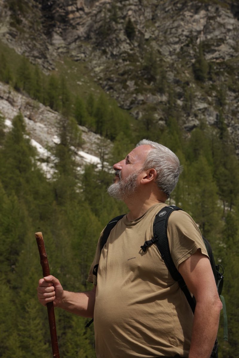 When in the mountains with beautiful humans…<a href="/Earthbasedsoul/">Earthbased.soul</a> <a href="/el_tnikpu/">Т Н И К П У</a> <a href="/karlschulschenk/">Karl Schulschenk</a> <a href="/ChrisRMuscato/">Christopher Muscato</a>