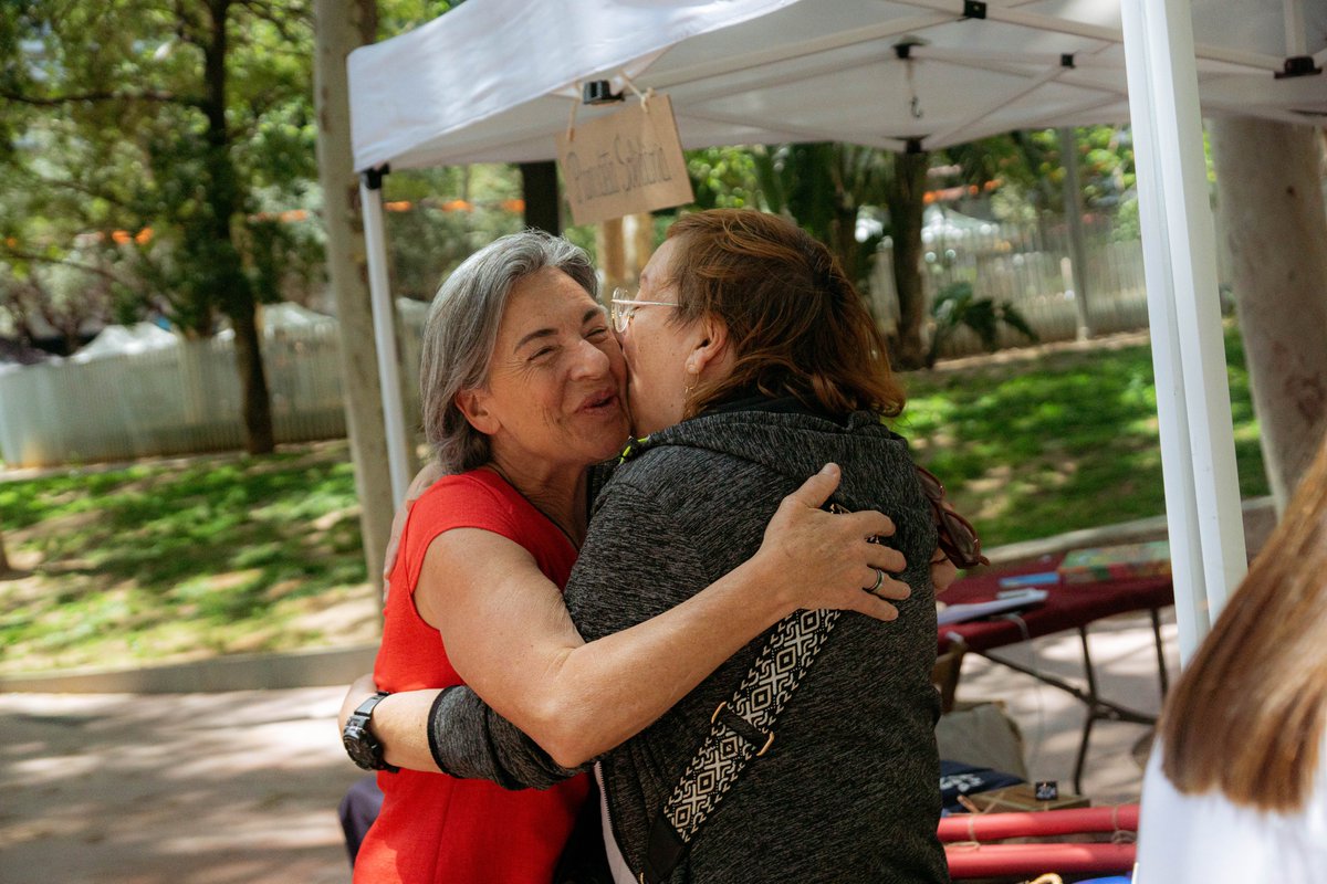 CentreAssis's tweet image. #Agenda
Demà t'esperem a la parada del projecte #InsertGreenLabWomen d'#ASSÍS al barri de #Sarrià! Una oportunitat per descobrir els productes que han el·laborat les dones que hi participen.
 
📅 15/06
🕐10-19.30 h 
🚩 c/Manuel de Falla maps.app.goo.gl/77yd2eD7e5iGEK…

T'hi esperem!