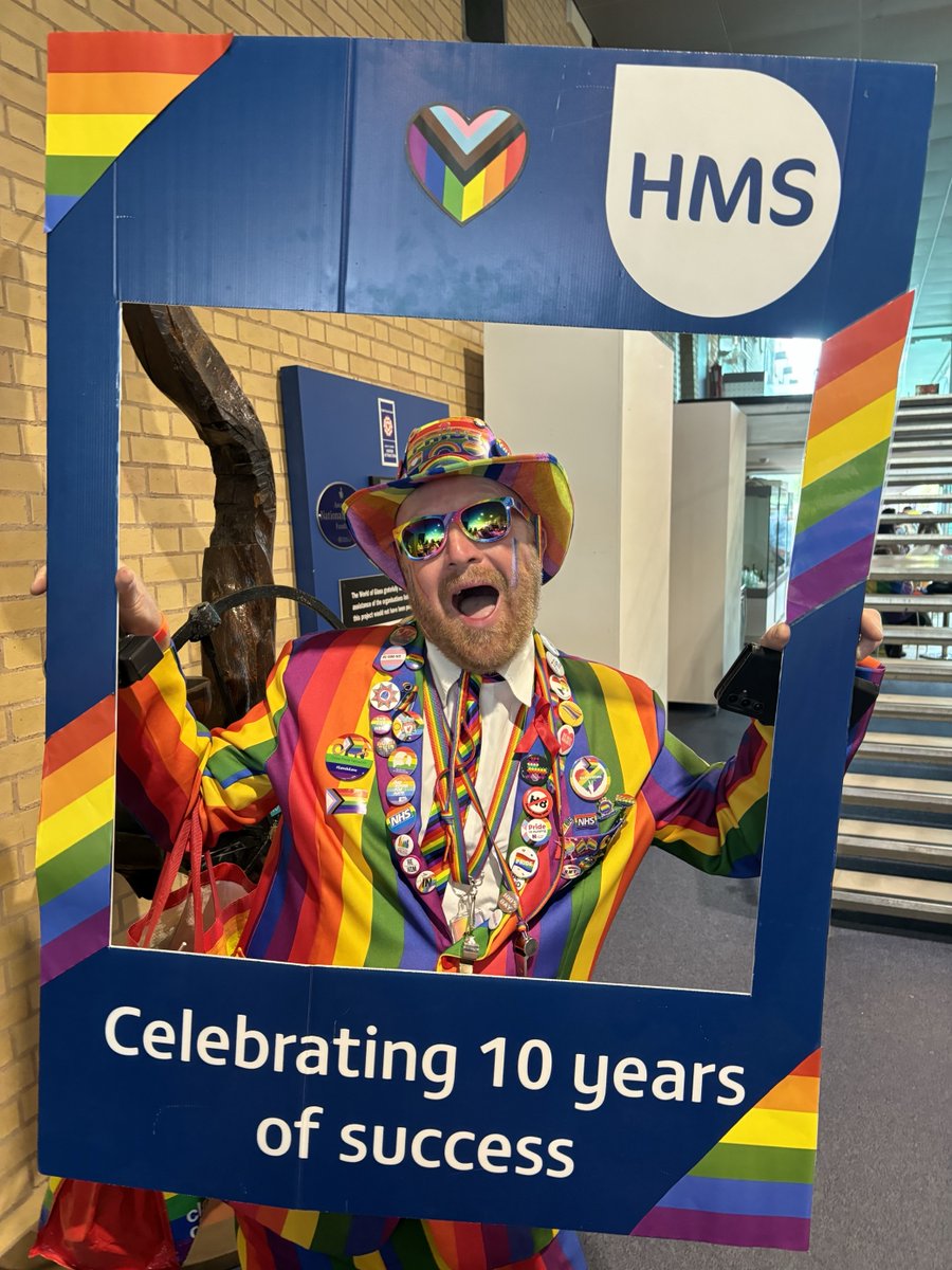 🏳️‍🌈 Colleagues from across the Torus Group were out in force last weekend for Pride celebrations in both St Helens and Warrington🌈
 
Now to start preparations for Liverpool Pride 👀
 
To learn about how we are making a place where everyone belongs, visit torus.co.uk/careers/inclus…