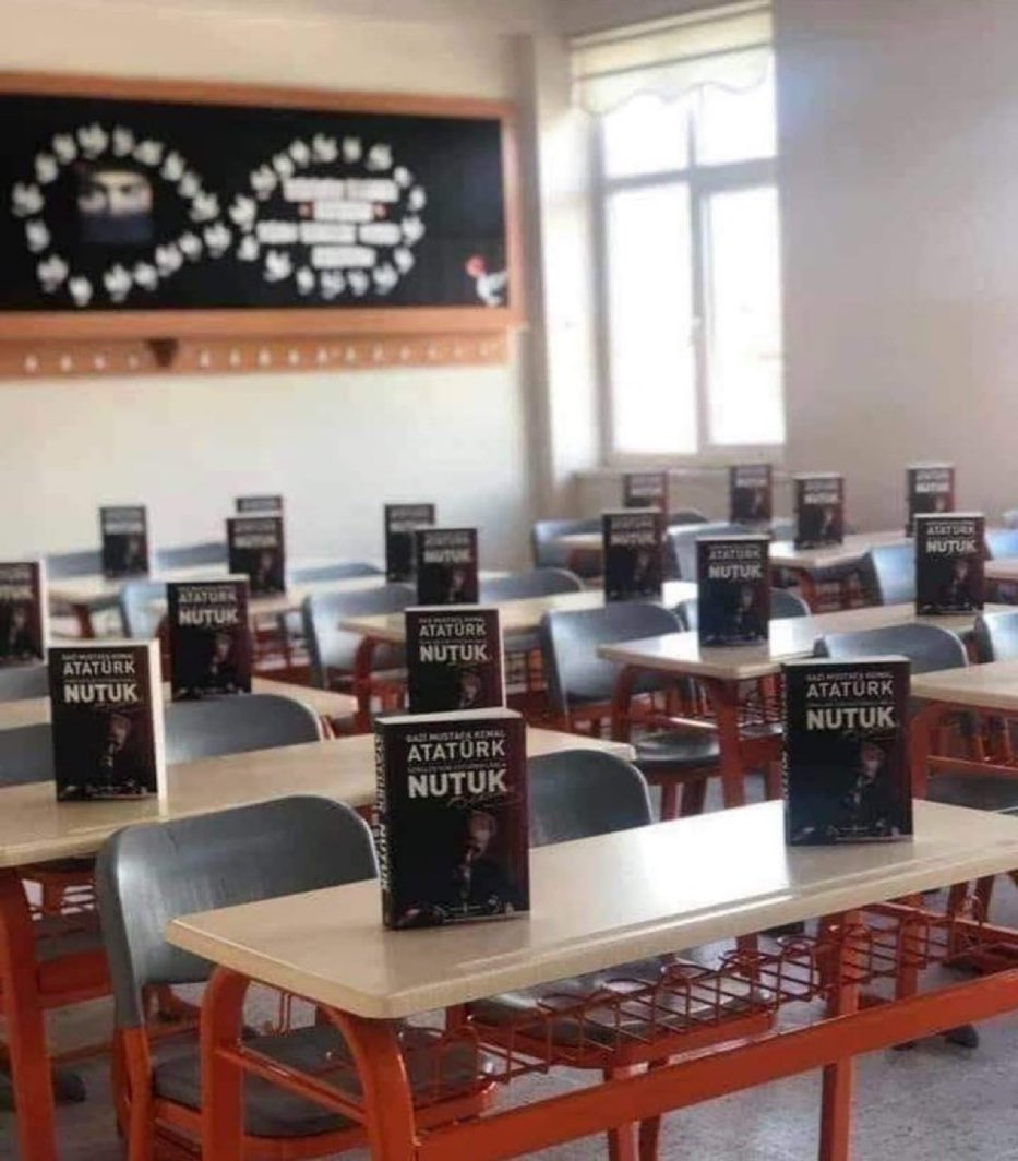 Bir öğretmenimizin karne hediyesi...
👏👏