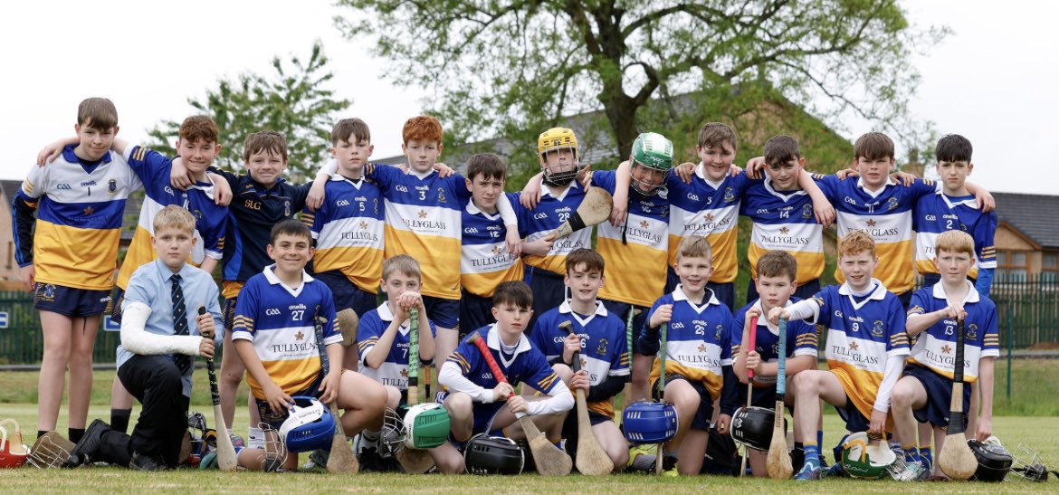 SLG_PE's tweet photo. Last Thursday, we hosted our 4th Annual @SM2_Foundation tournament. 

@CpcBallycastle won the Cup, and @STMARYSCBGS took the Shield. Year 8 student, Cillian, was named Referee’s Player of the Tournament.

Thanks to Mr. Gillan for organising. 

Photo cred: @TheSaffronGael https://t.co/iQbPdfDnor