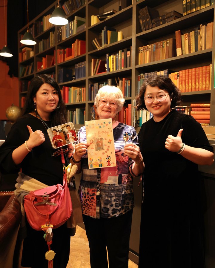 The World Premiere of the Documentary "The Sinking of the Lisbon Maru" Shot in Zhejiang Province, China, at the Shanghai Film Festival浙产纪录片《里斯本丸沉没》在上影节全球首映 https://t.co/vxIgDmOPZT