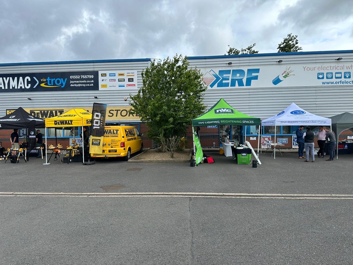 Trade Day all set up over in Derby!

We're even being neighbourly, so there's even more suppliers to see 👀

Get yourself down 😃

Incase you need directions 👉 ow.ly/Hxik50SiCZS