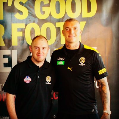 YurikHunt's tweet image. #NewProfilePic #Dusty300 
Thanks for the memories 💛🖤
🏆🏆🏆🐐