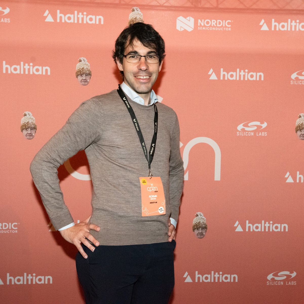 LEDCity AG tweet media