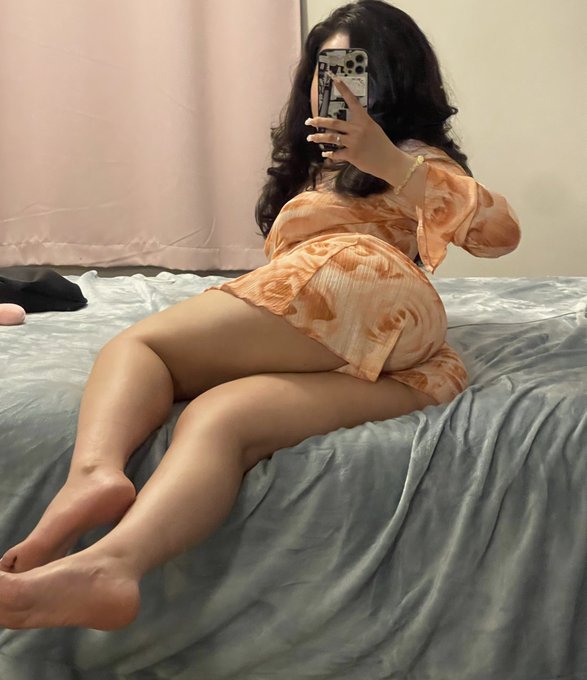 Since everyone sleep😭 https://t.co/78byPZMNRW