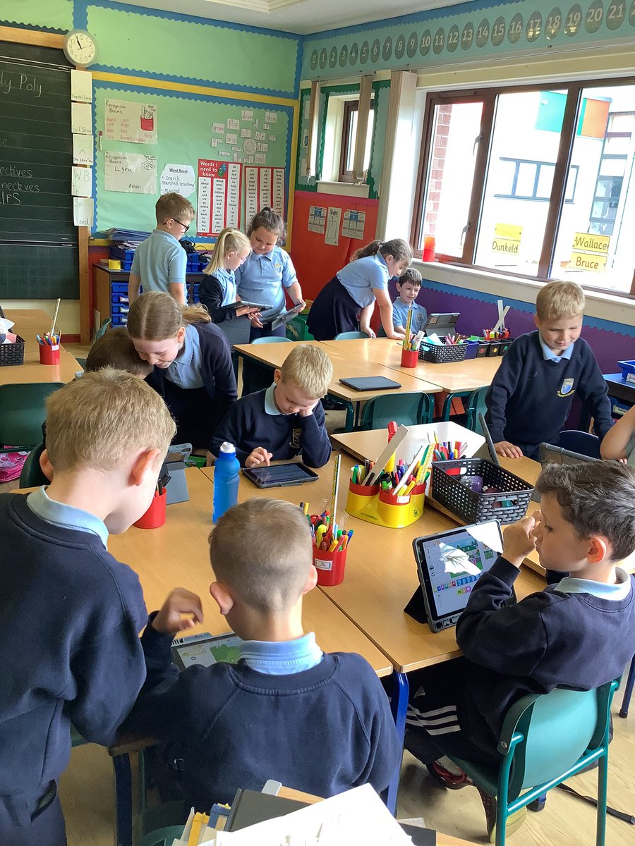 MrsOJoe's tweet photo. Yesterday we were observing and appreciating other people’s work on @ScratchJr We shared our screens on to the board and also walked round all the iPads to see everyone’s work. It’s great to see other ideas. @stjosephsps @DigiLearnFalk @stjoesdigital https://t.co/gRGt2bq91j