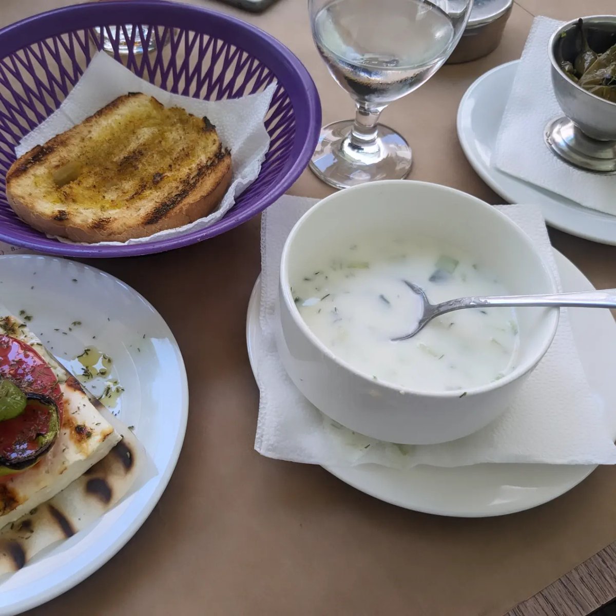 Sean Carlson tweet media