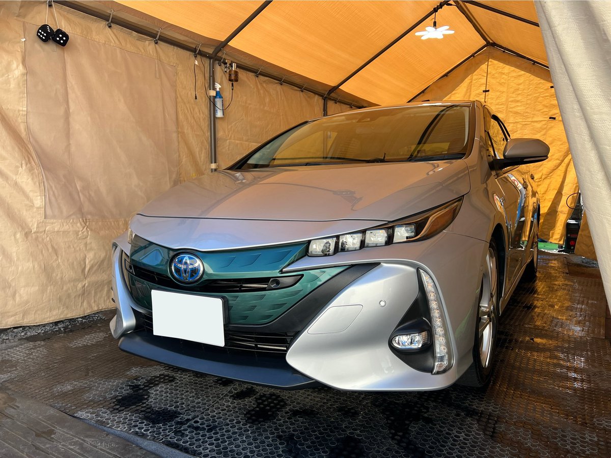 SHO_SR_brothers's tweet image. 一昨日は、プリウスPHVをWAX洗車をさせて頂きました❕

この度、当店をご利用頂きまして誠にありがとうございました！

またのご来店ご利用お待ちしております🙇‍♂️
 #プリウス  #プリウスphv  #WAX洗車  #手洗い洗車  #群馬県  #館林市  #中古車販売店  #コーティング専門店