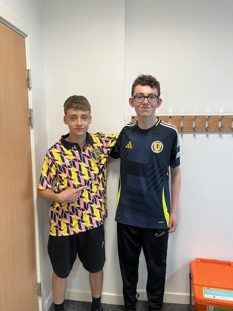 Miss Dougan tweet media