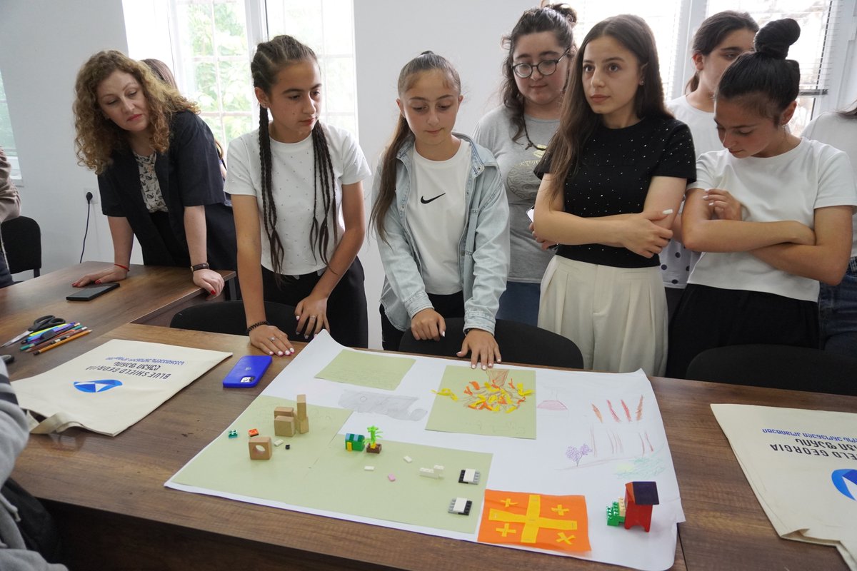 blueshieldgeo's tweet photo. 🔵 On June 8, the training "First Aid to Cultural Heritage in Times of Crisis" organized by Blue Shield Georgia was held in Tetritskaro Youth Center.
📋 At the training, the volunteers discussed the threats to cultural heritage and participated in practical exercises. @usingeo https://t.co/WnWRDVkLNu