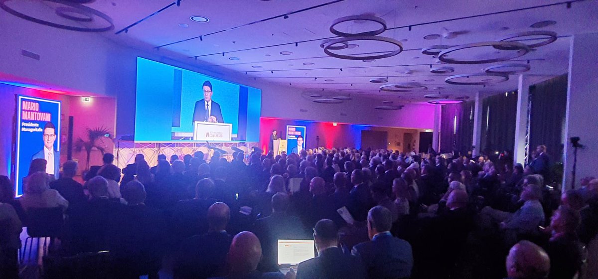 Guido_Carella's tweet image. L’orgoglio dell’appartenenza. Il desiderio di tendere al miglioramento continuo. La capacità di fare squadra. Questo e molto altro è #Manageritalia. Oggi e domani a Milano per la 102ma Assemblea Nazionale. #IlFuturoCheVogliamo