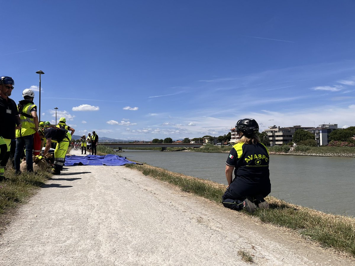 Gecosistema (@gecosistema) on Twitter photo #DirectedProj
#DirectedRIMINIGA2024
RIMINI Harbor.
Real Exercise on river flooding emergency management from Marecchia river with Civil Protection Agency of <a href="/RegioneER/">Regione Emilia-Romagna</a> and volunteers of Civil Protection of <a href="/comunerimini/">Comune di Rimini</a> #DirectedProj
#DirectedRIMINIGA2024
RIMINI Harbor.
Real Exercise on river flooding emergency management from Marecchia river with Civil Protection Agency of <a href="/RegioneER/">Regione Emilia-Romagna</a> and volunteers of Civil Protection of <a href="/comunerimini/">Comune di Rimini</a>