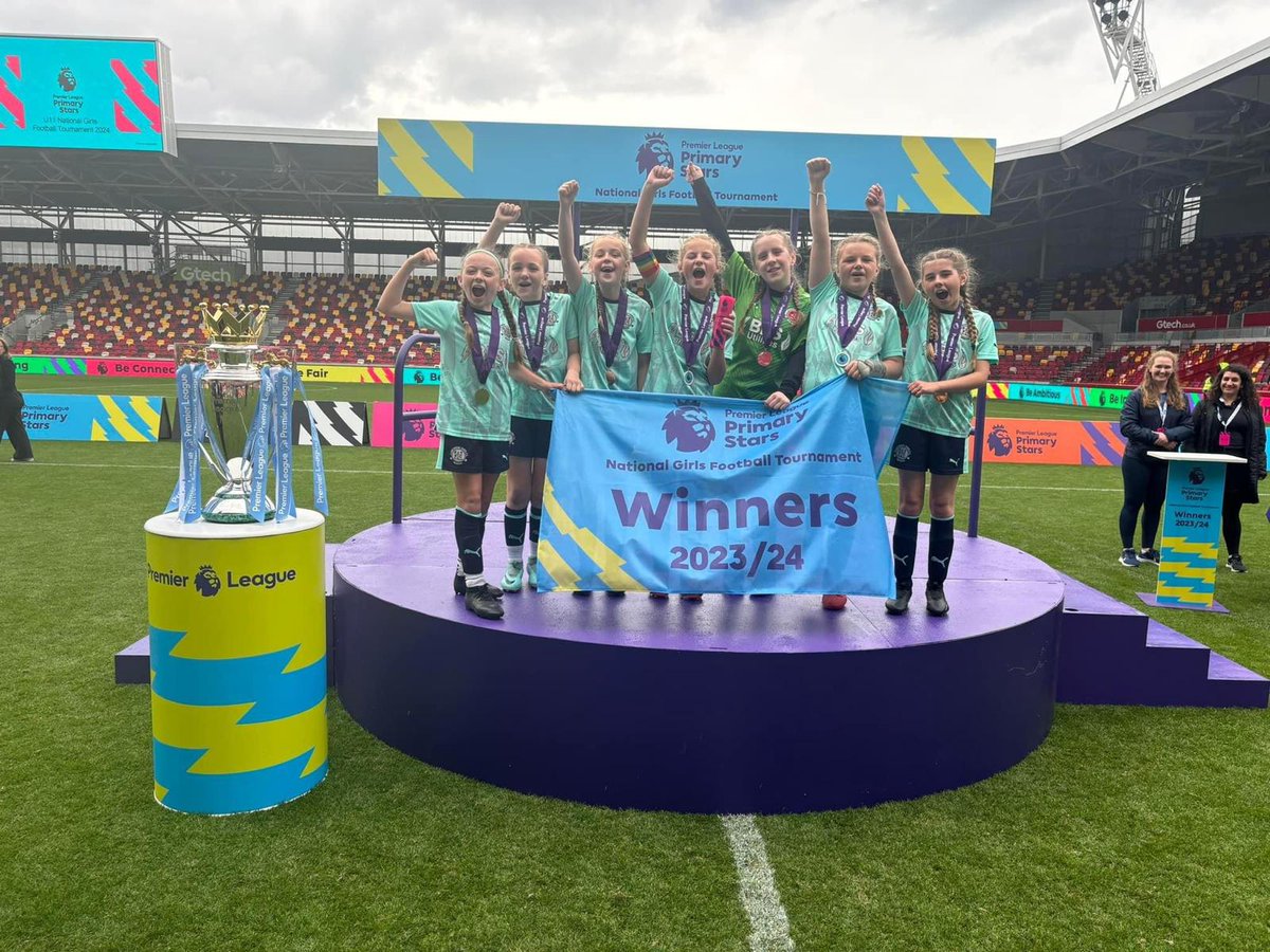 FTFCCommunity's tweet image. 𝗣𝗟𝗣𝗦 𝗡𝗔𝗧𝗜𝗢𝗡𝗔𝗟 𝗨11 𝗚𝗜𝗥𝗟𝗦 𝗙𝗢𝗢𝗧𝗕𝗔𝗟𝗟 𝗪𝗜𝗡𝗡𝗘𝗥𝗦!!⚽️🔥

We are incredibly proud to announce the girls went unbeaten just like they did in the regional finals to lift the trophy at Brentford FC’s Gtech Community Stadium👏🏻

An amazing achievement competing…