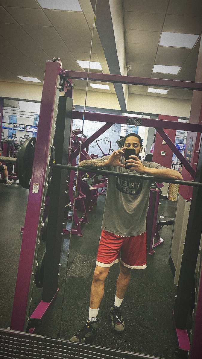 Darius Banks tweet media