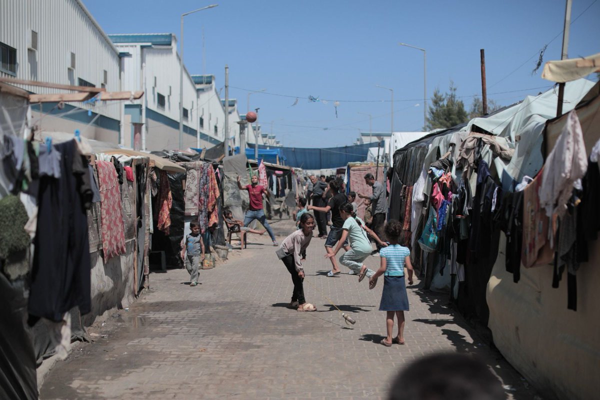 UNRWA's tweet photo. In 2023, over 3,000 permits for Palestinian children to leave #GazaStrip &amp; #WestBank for medical treatment were denied or delayed

Since the war began, Israeli authorities have further restricted humanitarian access. Children are once again paying the highest price. #CeasefireNow https://t.co/IcChGKb5C8
