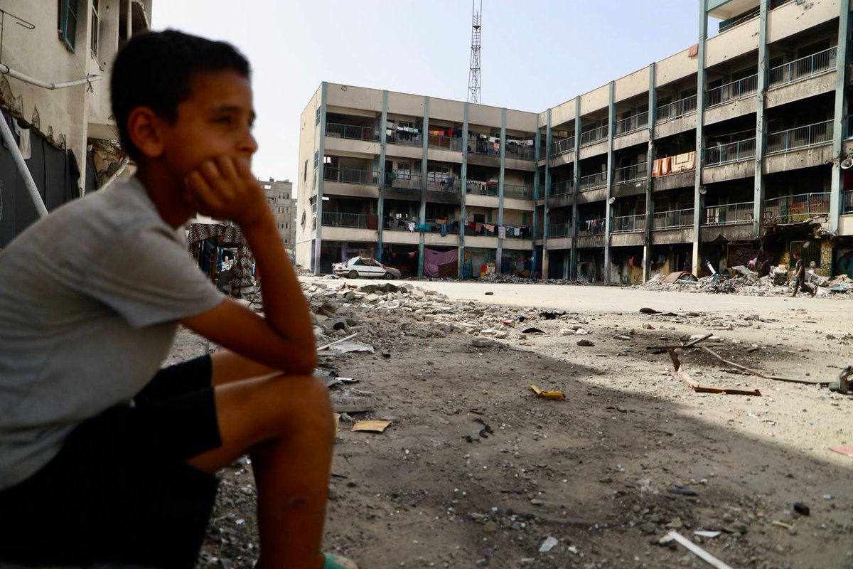 UNRWA's tweet photo. In 2023, over 3,000 permits for Palestinian children to leave #GazaStrip &amp; #WestBank for medical treatment were denied or delayed

Since the war began, Israeli authorities have further restricted humanitarian access. Children are once again paying the highest price. #CeasefireNow https://t.co/IcChGKb5C8